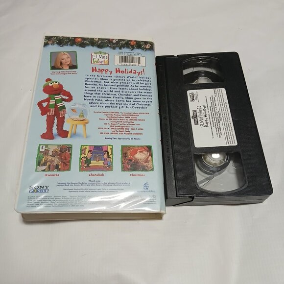 Elmo's World Happy Holidays Sesame Street VHS 2002 Video Tape VTG Clamshell Ripa - Picture 2 of 5